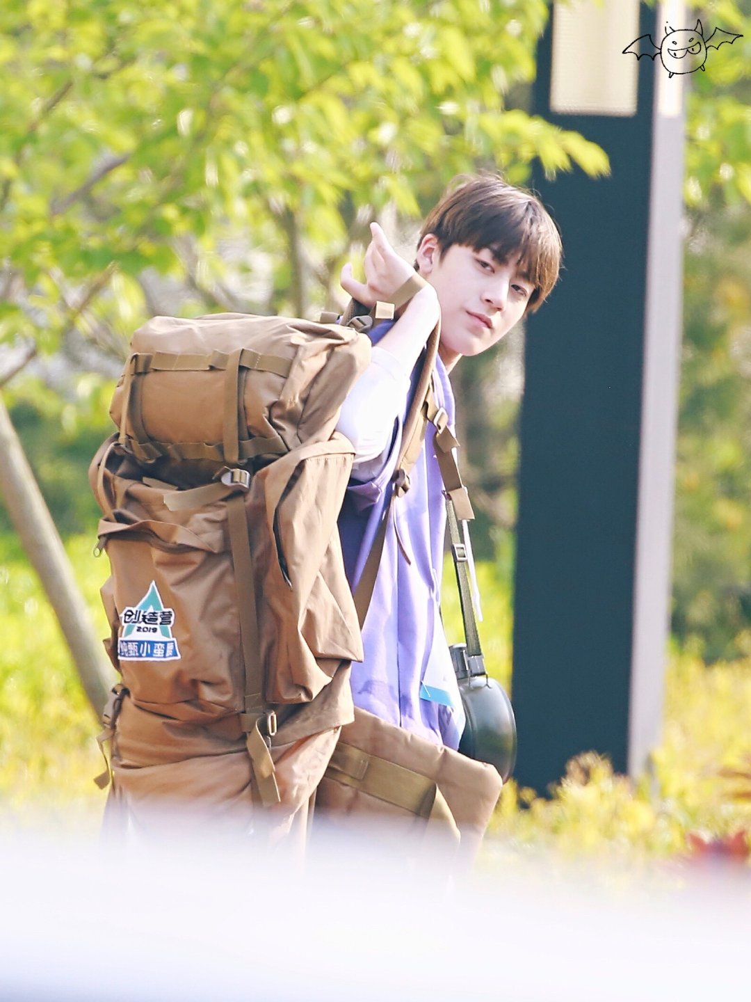 任世豪,肖凯中一波帅照.两个人都特别可爱,pick了!