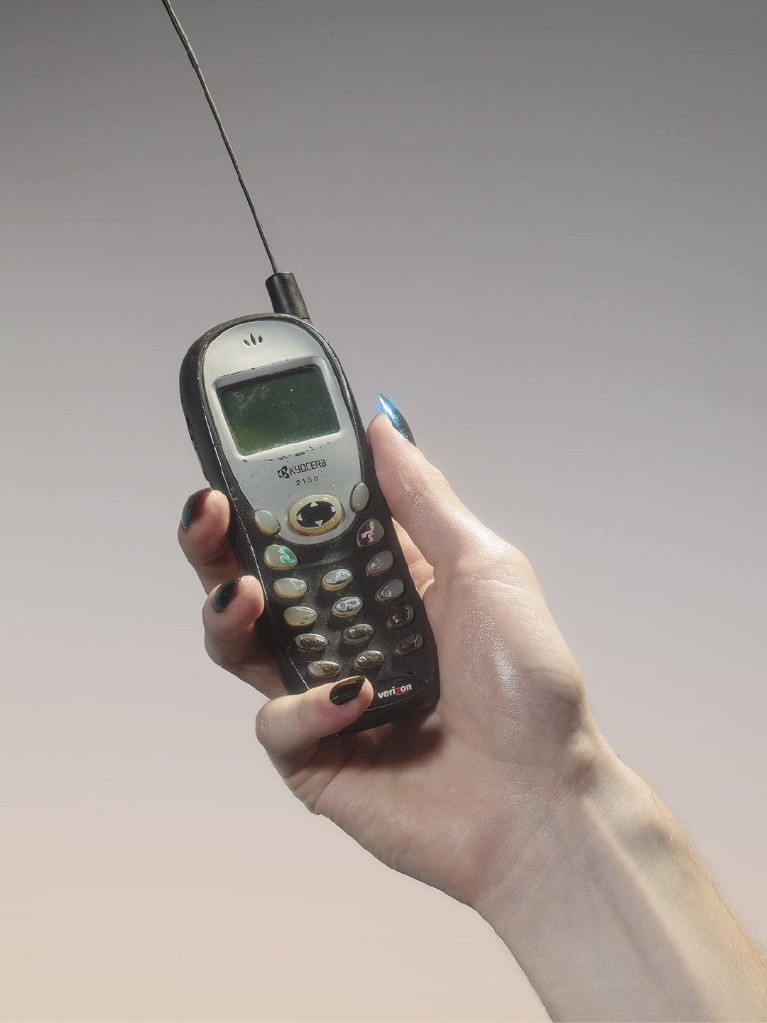 向90年代的手机致敬纽约摄影师ryanduffin的信息高速公路系