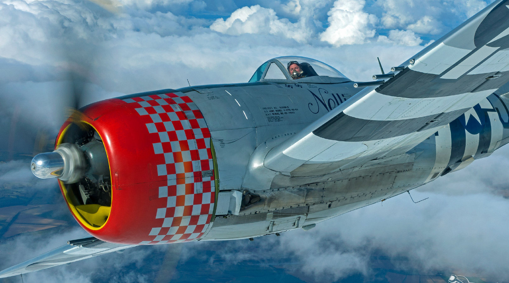 p-47雷霆式战斗机(thunderbolt)由共和飞机公司制造