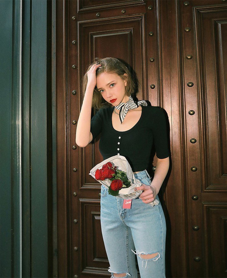 最近在日本爆红的德国模特儿chloe22岁