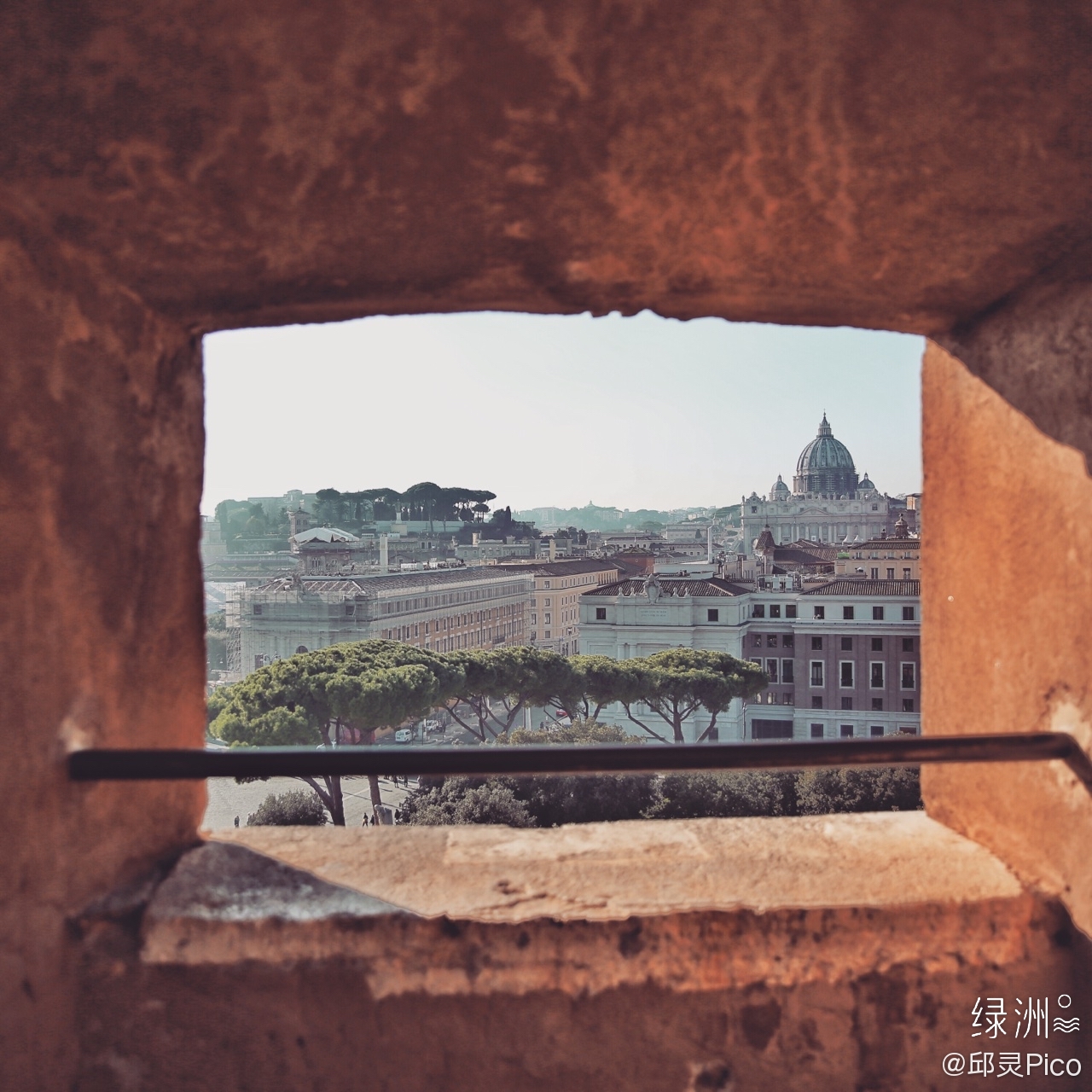 圣天使城堡俯瞰罗马城恭祝新年快乐
