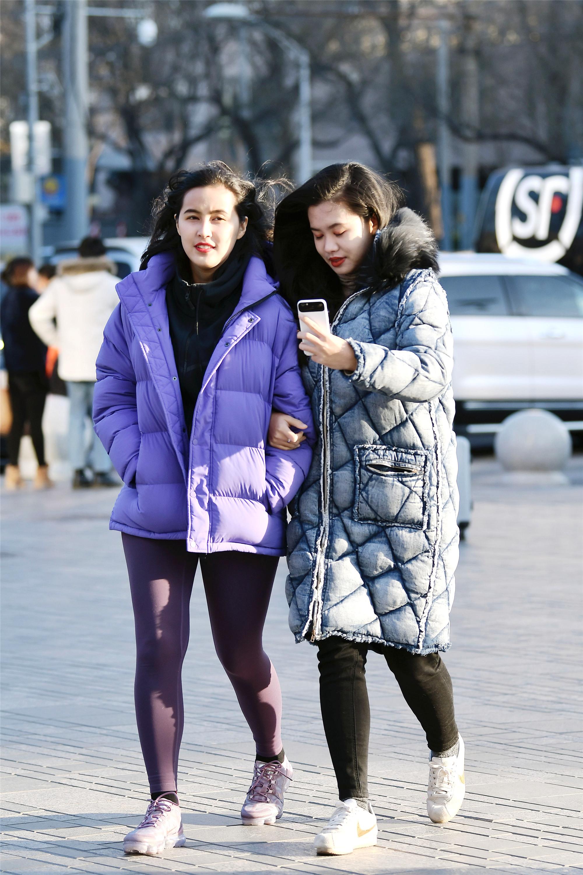 有闺蜜陪着逛街,似乎冬天也不太冷了