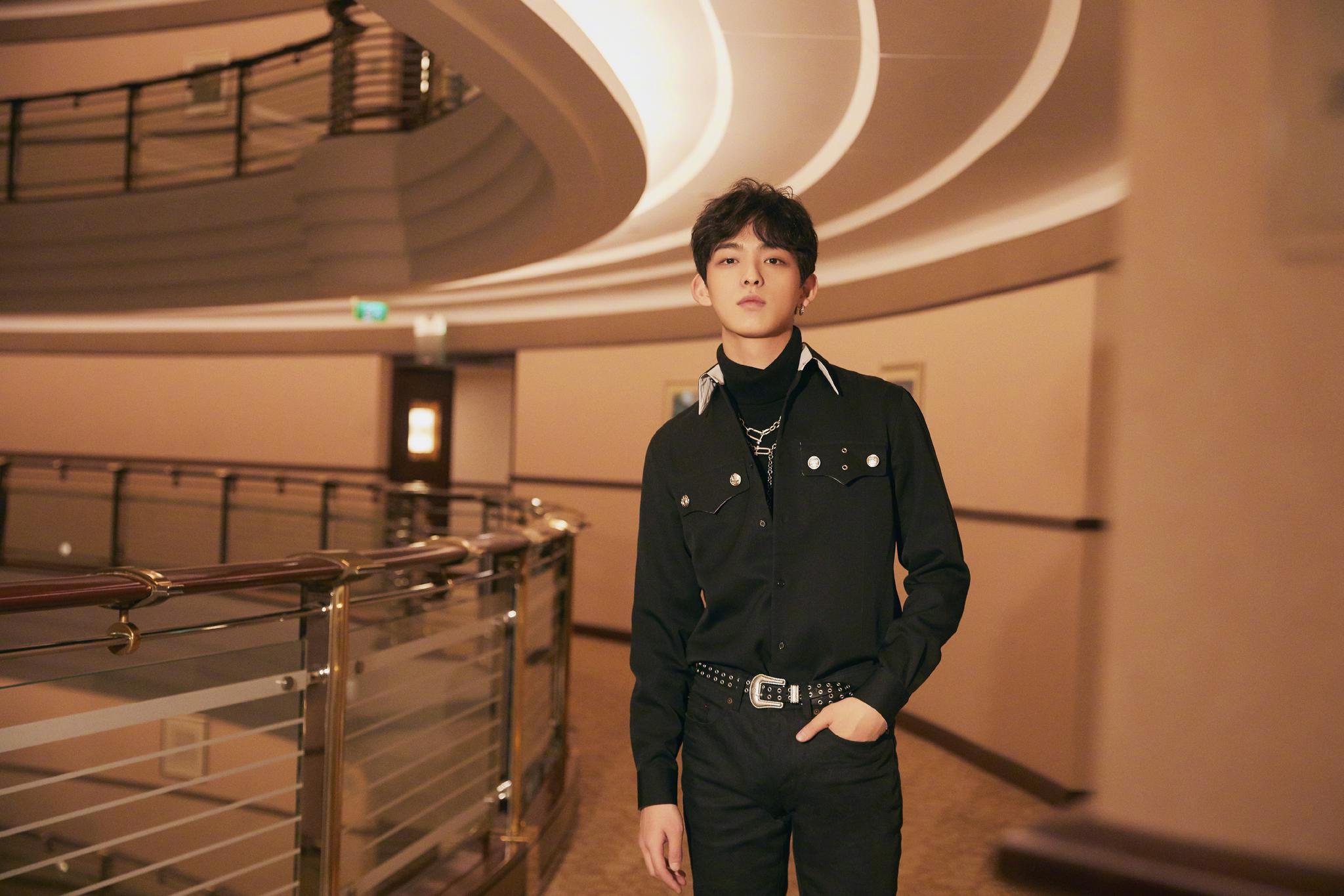 当嘉行传媒的小哥哥祝子杰jackey和樊治欣fan遇上摇滚个性与时