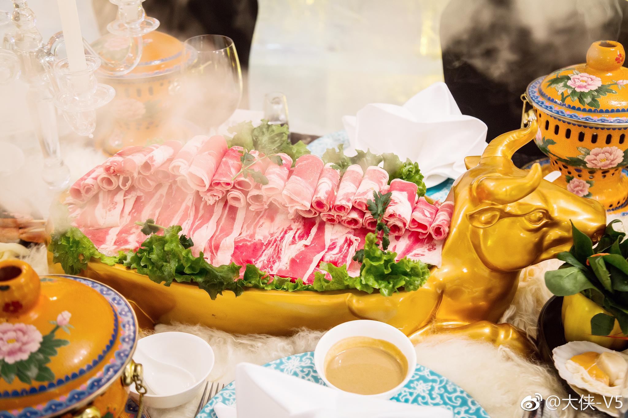 来哈尔滨旅行,怎么能错过哈尔滨香格里拉酒店的冰宫火锅