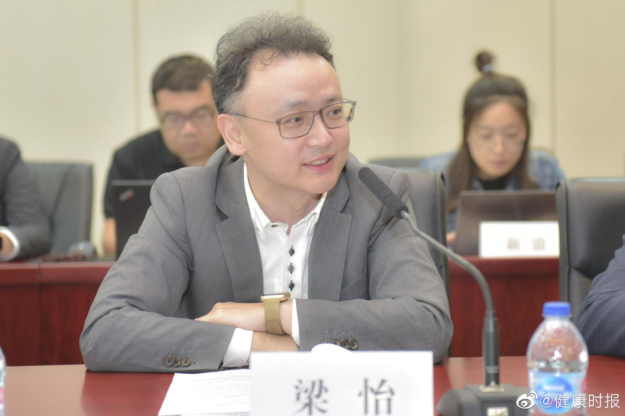 "由于卵巢癌发病隐匿,且缺乏有效筛查手段