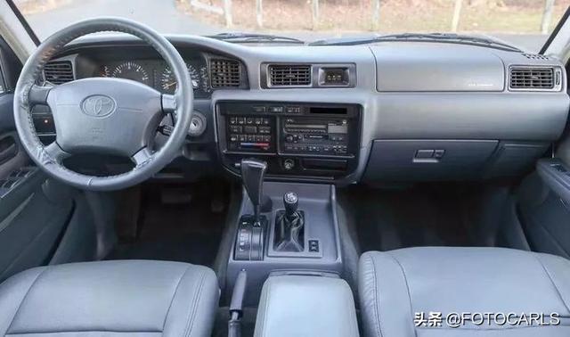 实拍| 丰田陆地巡洋舰lc80,最有味道的越野,一代传奇沙漠之王