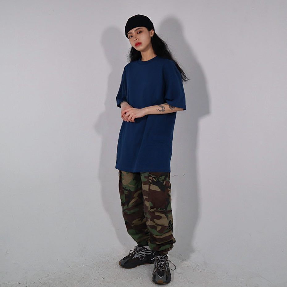 hiphop girl的夏日穿搭,玩转色彩