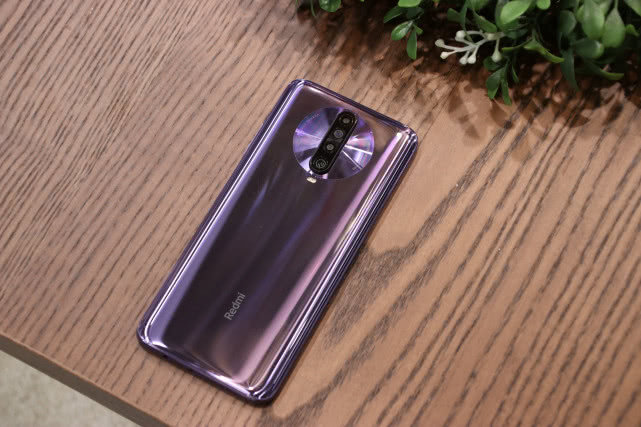 红米k305g版开售太晚4g版相同的120hz屏幕主摄一样很香