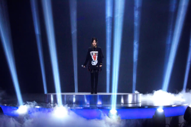 赵薇《王牌对王牌》惊喜献唱 魔性旋律引发网友传唱