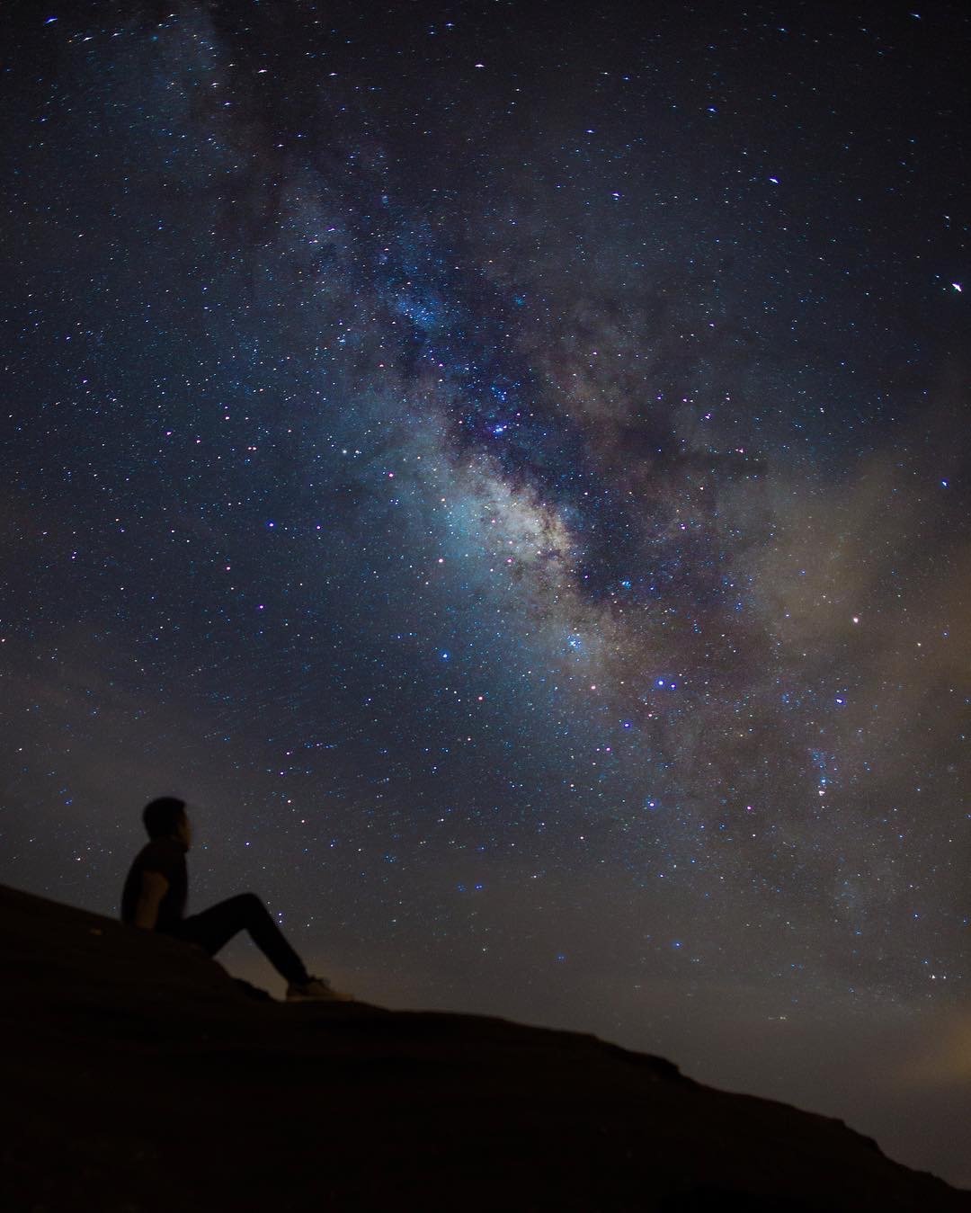 一个人也很好,不过是寂寞时没人拥抱|孤单|摄影师_新浪新闻