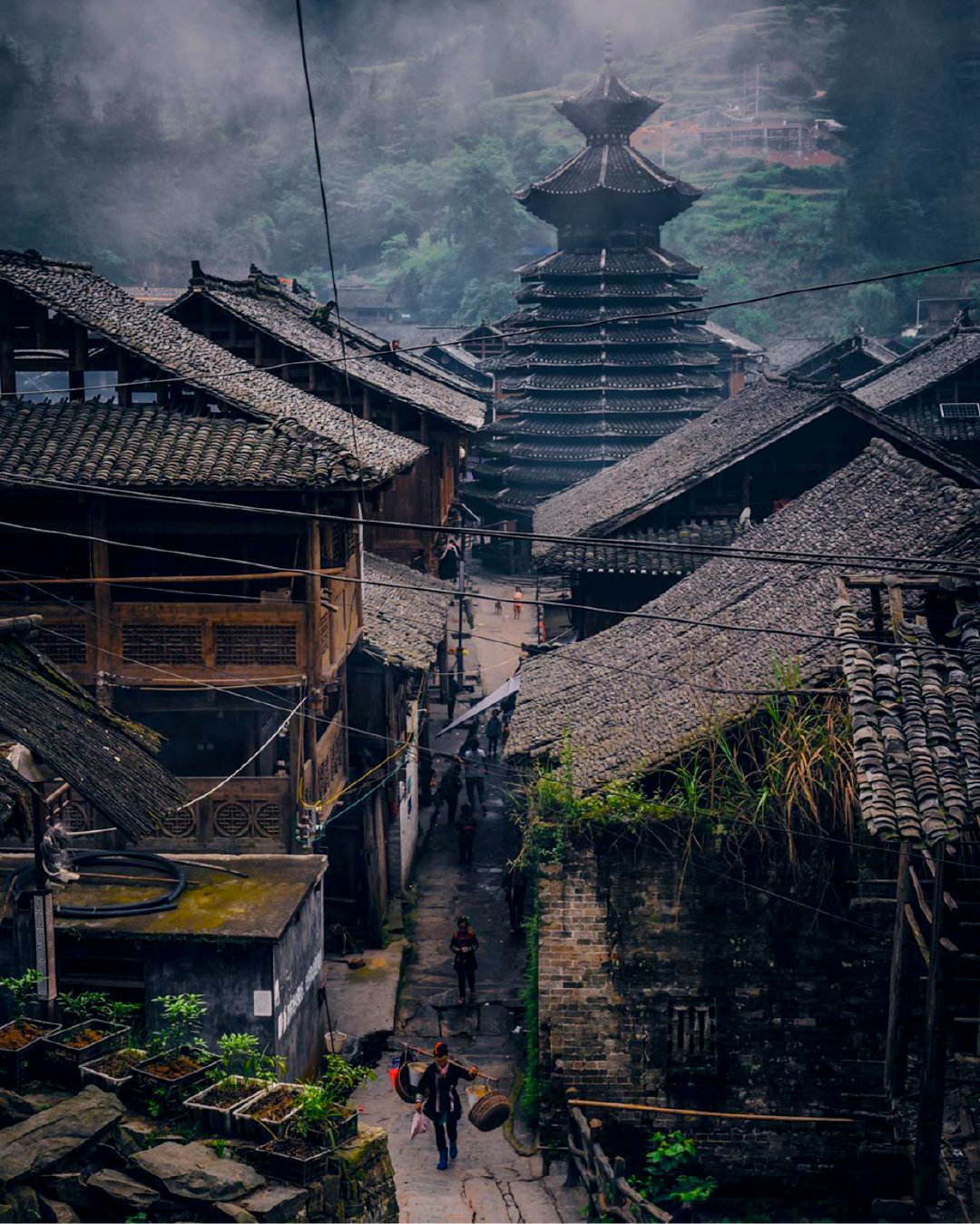 贵州省东南部的肇兴侗寨是全世界最大且最古老的侗寨