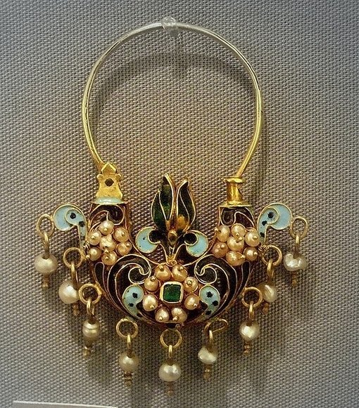 古代首饰,古香古色的!