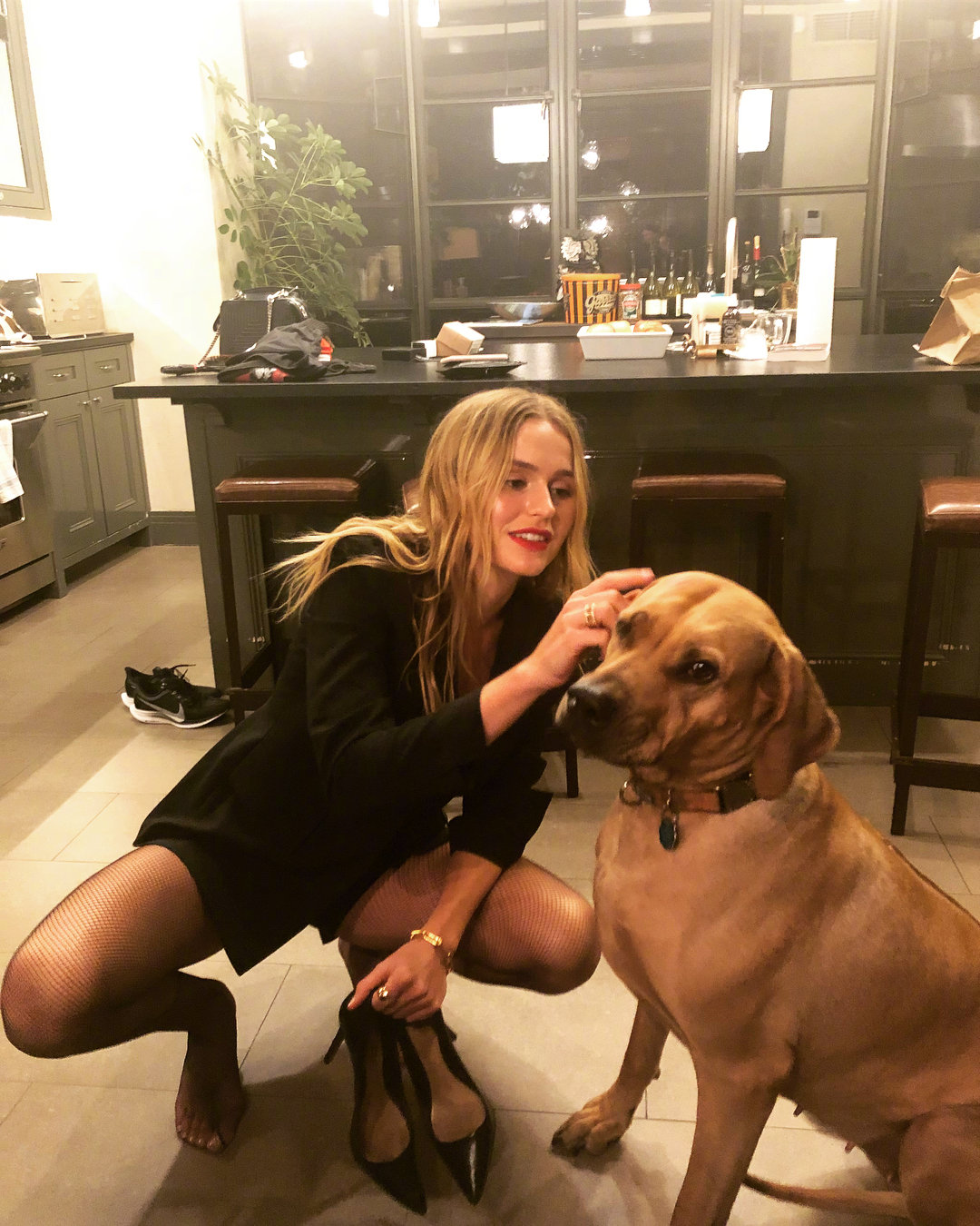 雄鹿老板千金马洛里-艾登斯与公鸭德雷克杠了起来