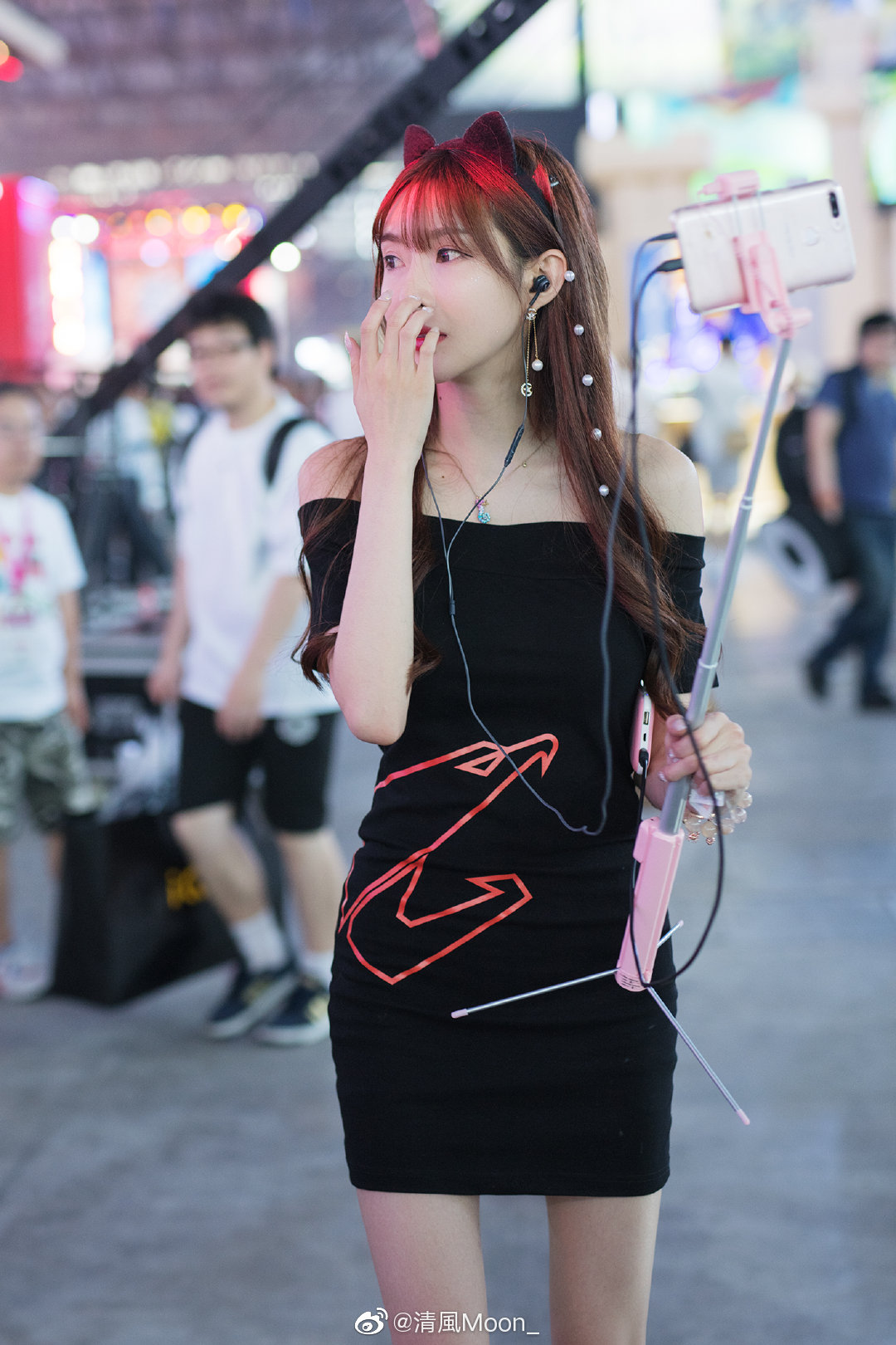 cj第一天遇到的是小姐姐么@王羽杉barbieshy @纯色写真 @青春靓丽车