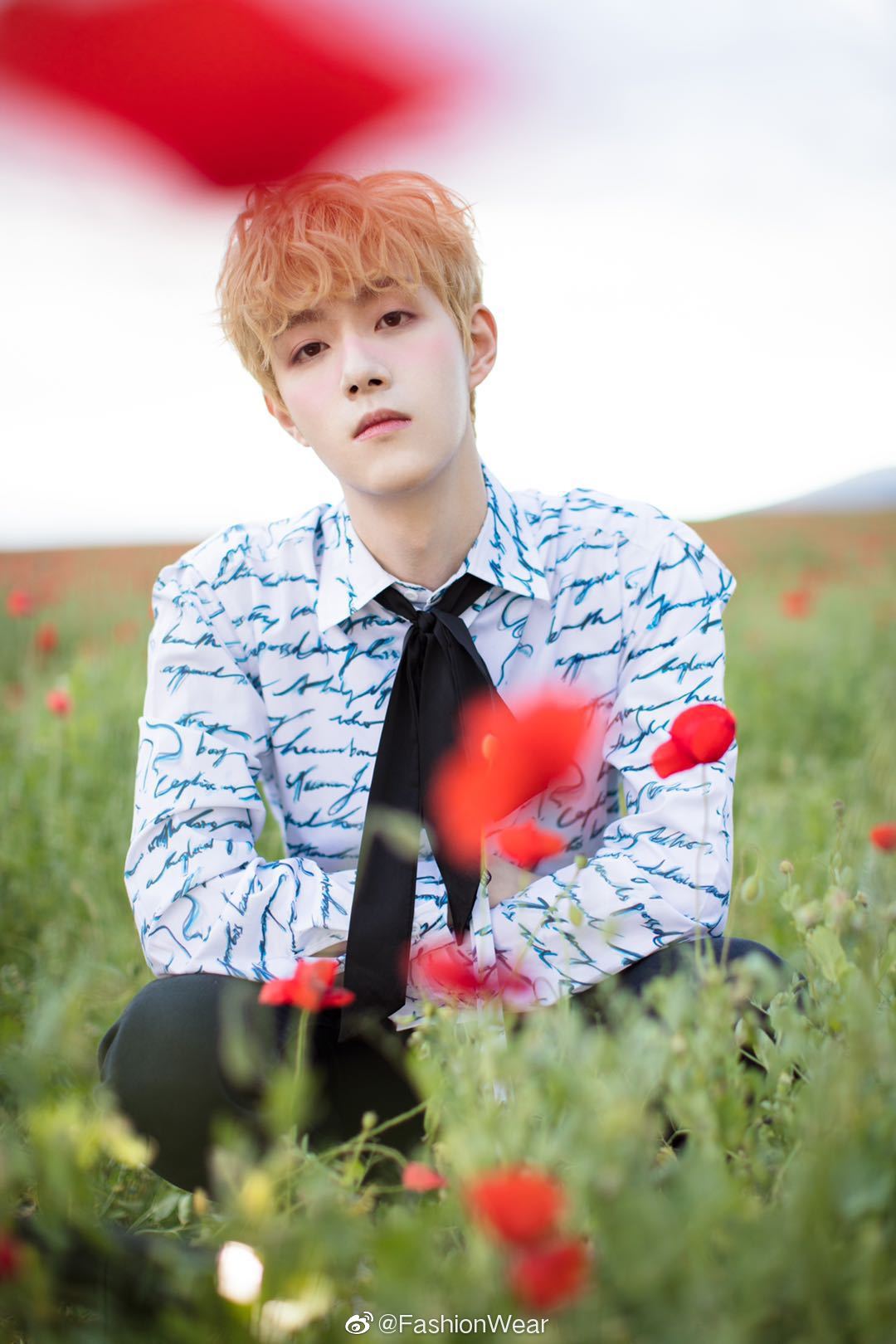 王喆ako啊 现身 ,热聊新歌《觅》中三天曾换9套衣服