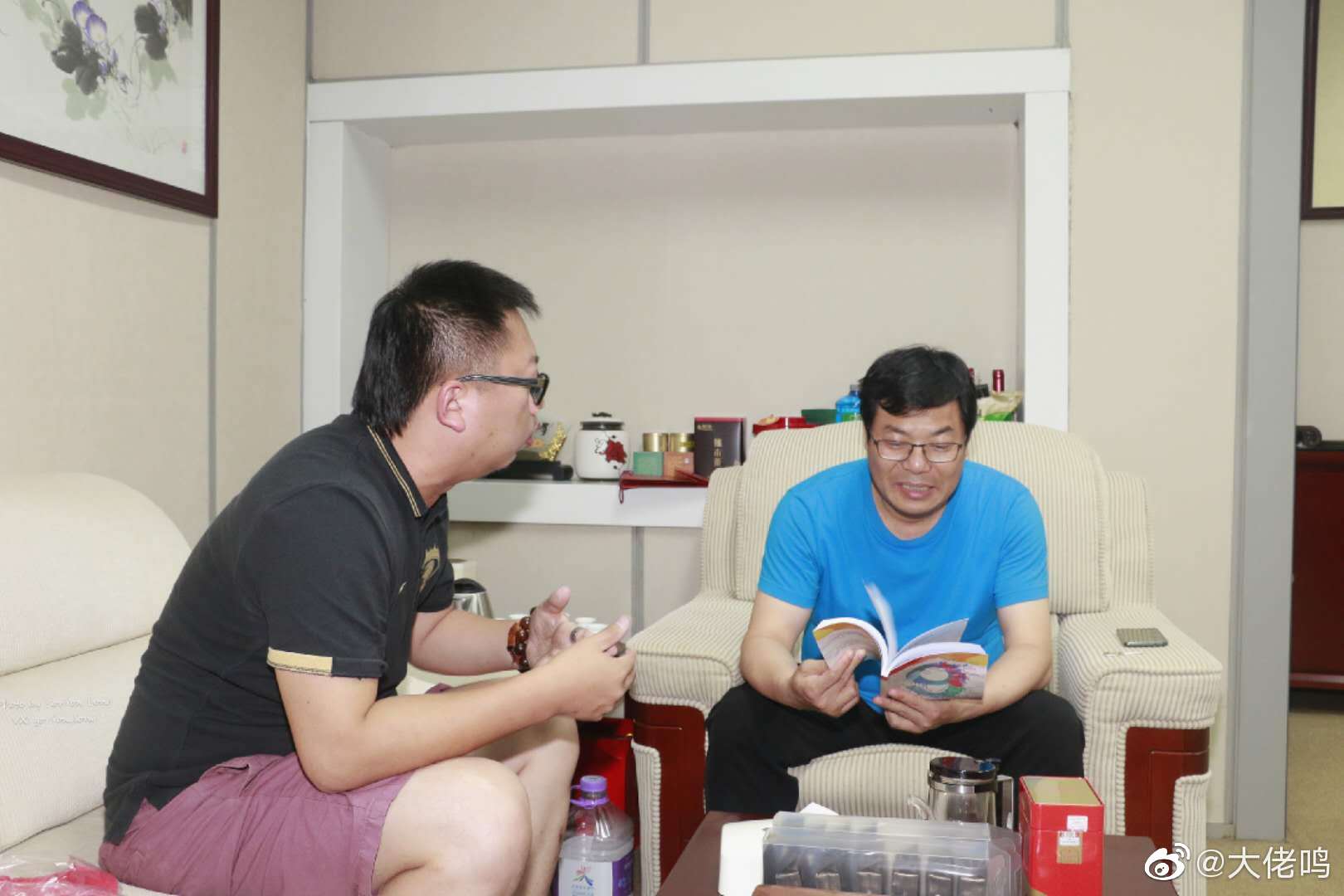 非常感谢广州阳光酒店老板施仁忠先生对鸣聊体育专访长期的关注