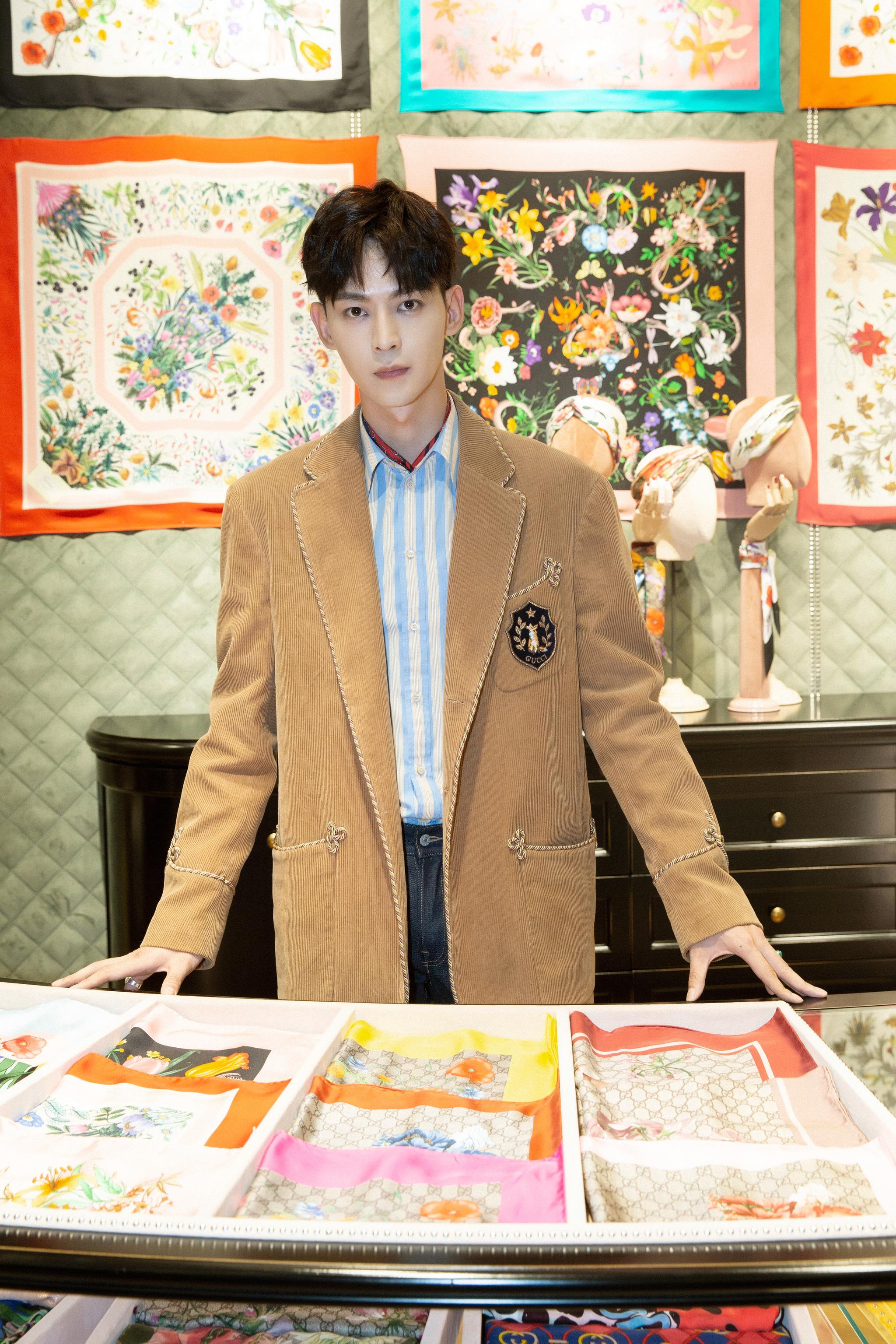 《动物管理局》黑豹探长"kevin周"@唐晓天daddi 变身复古贵族绅士