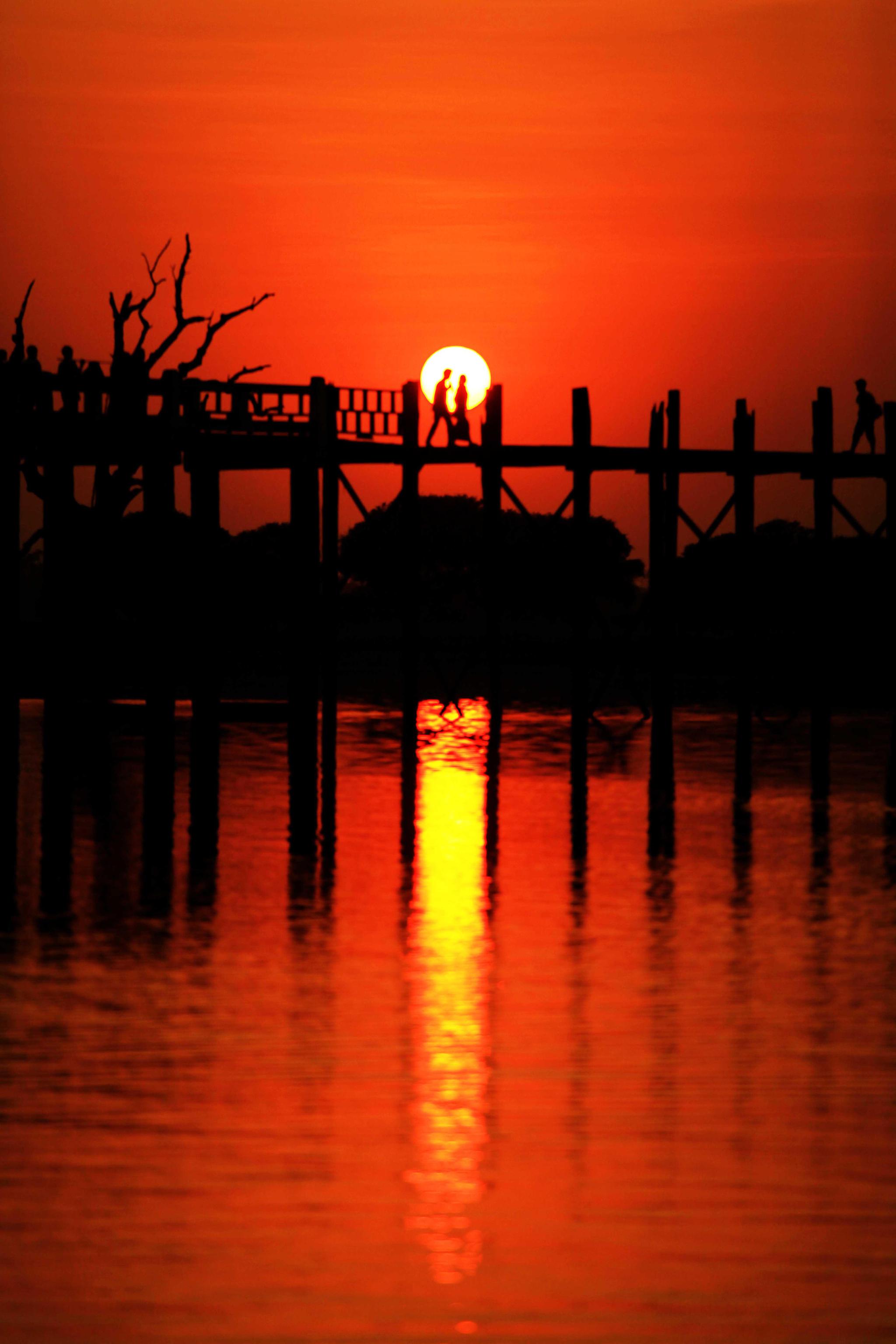 美丽的影像背后一个个感动的瞬间一幅幅画面勾引起一帧帧记忆