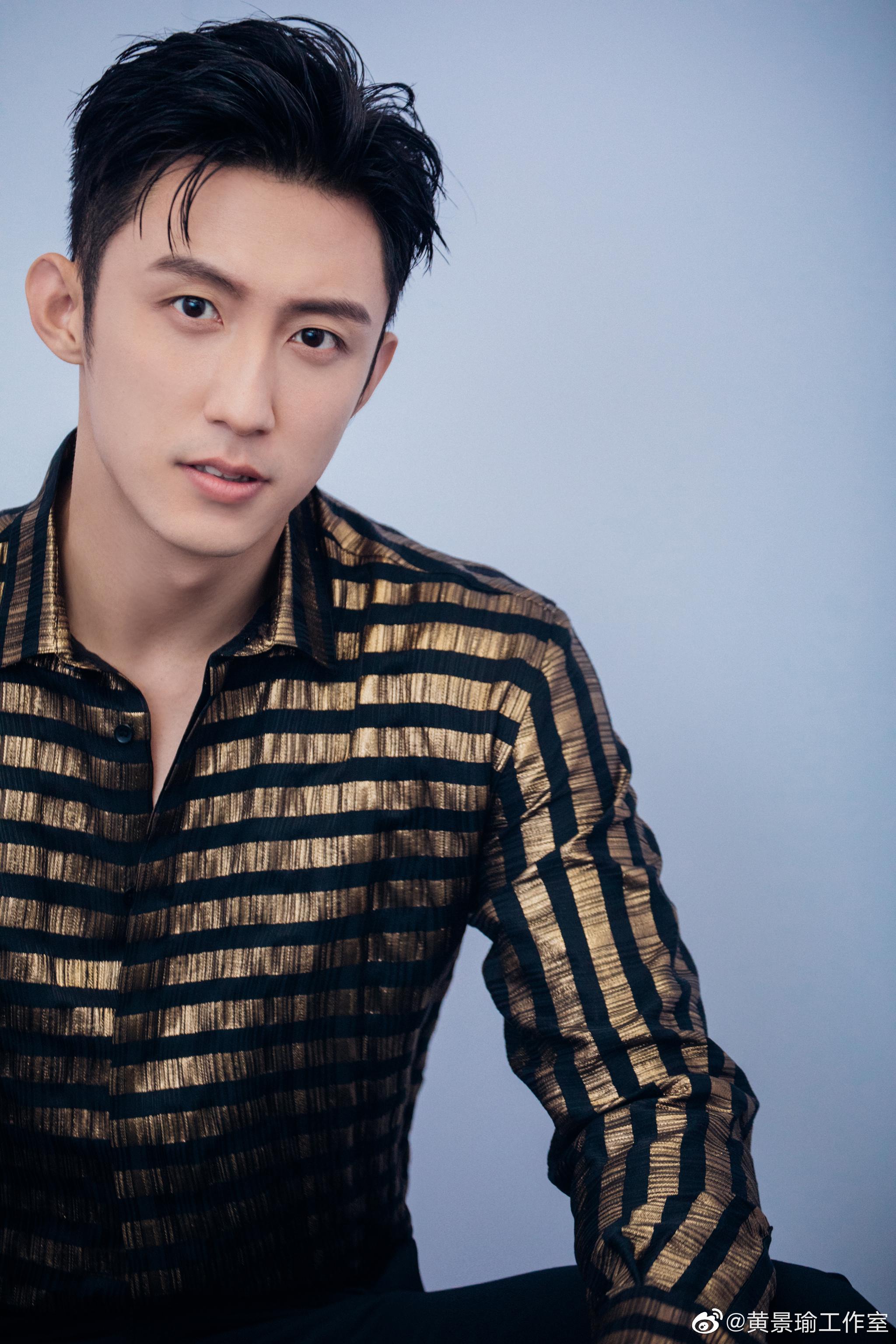 出席飞利浦80周年庆典～历经时间的打磨与沉淀，如黑色般神秘|周年庆典|飞利浦|黄景瑜_新浪新闻