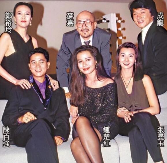 钟楚红息影24年后,深夜晒与刘德华合照,配文19个字众人发来贺电