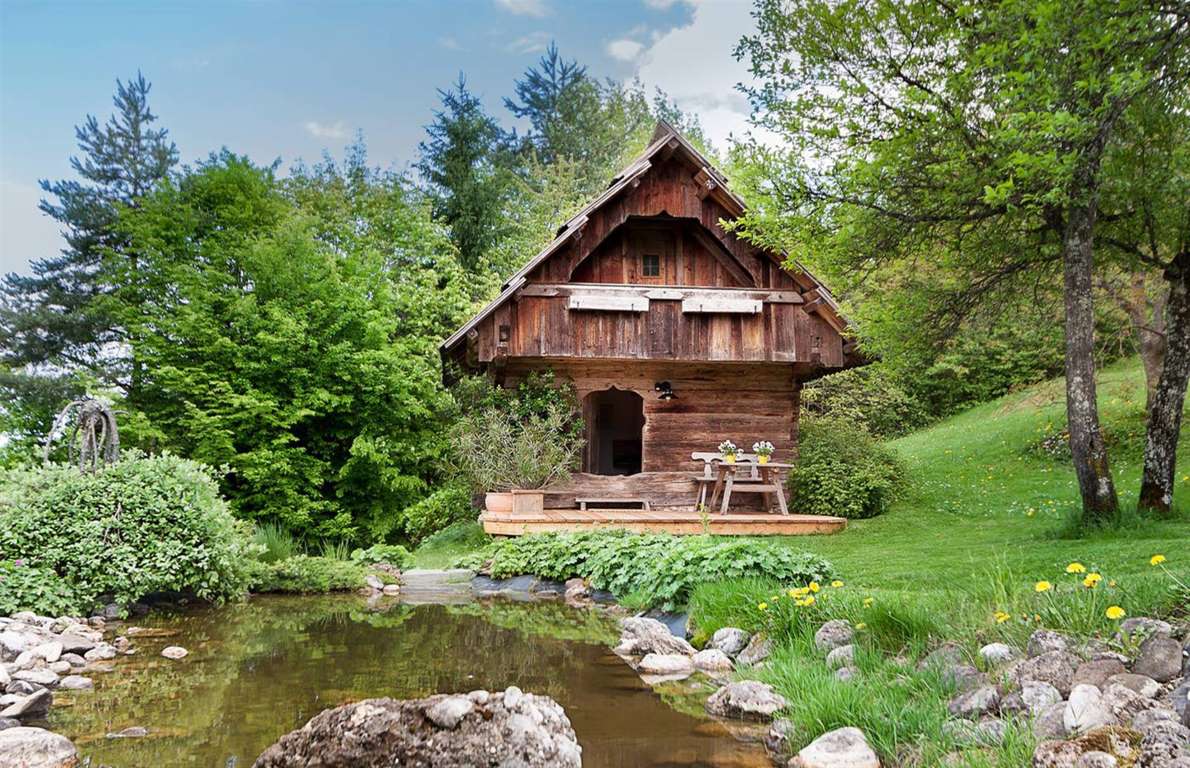 梦幻之旅:盘点世界上10个童话般的度假小屋,您最想住哪一个?