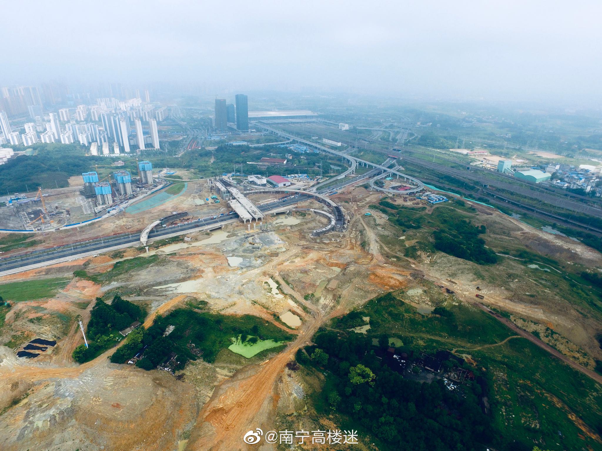 航拍凤岭北路-那安快速路立交最新进度.