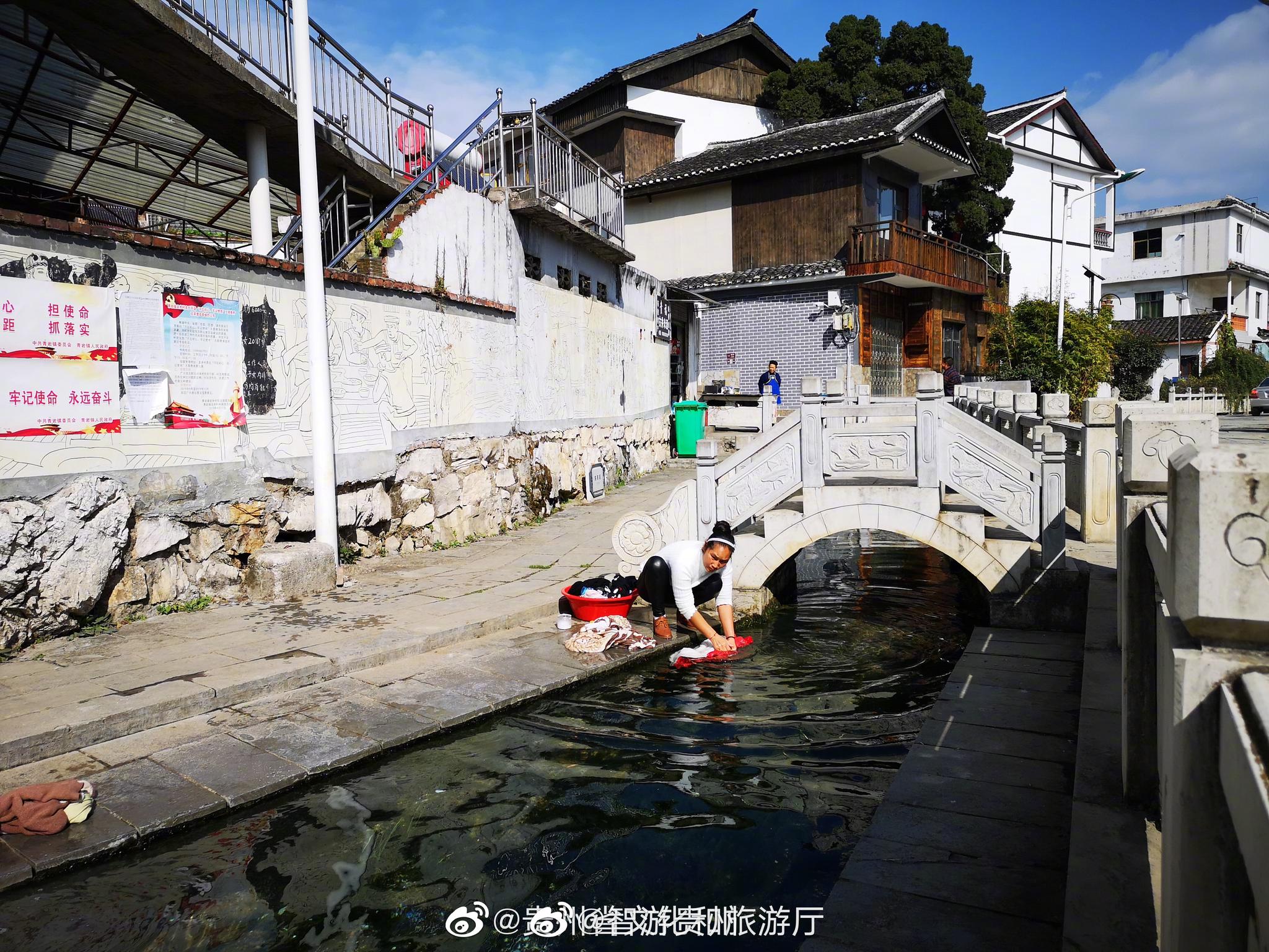 龙井村,是贵阳花溪的一个小村落,虽坐落于青岩古镇5a级景区旁