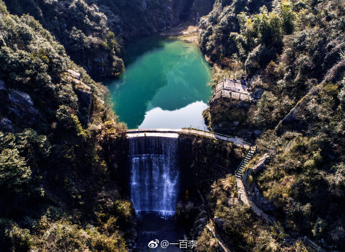 庐山东林大峡谷是一个山清水秀,人文荟萃,名胜古迹众多,文化遗产丰