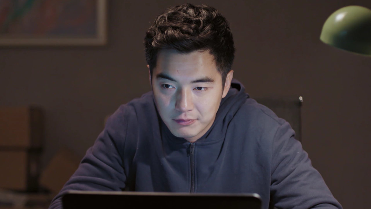 冯都@金世佳 准备再次开展事业,不想再浑浑噩噩下去