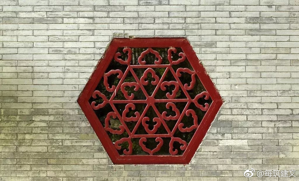 讲讲京城第一豪宅恭王府的装饰细：后花园的“福文化”|努尔哈赤_新浪新闻