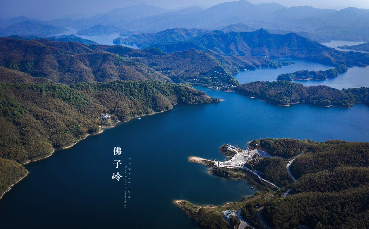 位于安徽霍山的佛子岭水库景区,连绵30公里,风光秀丽