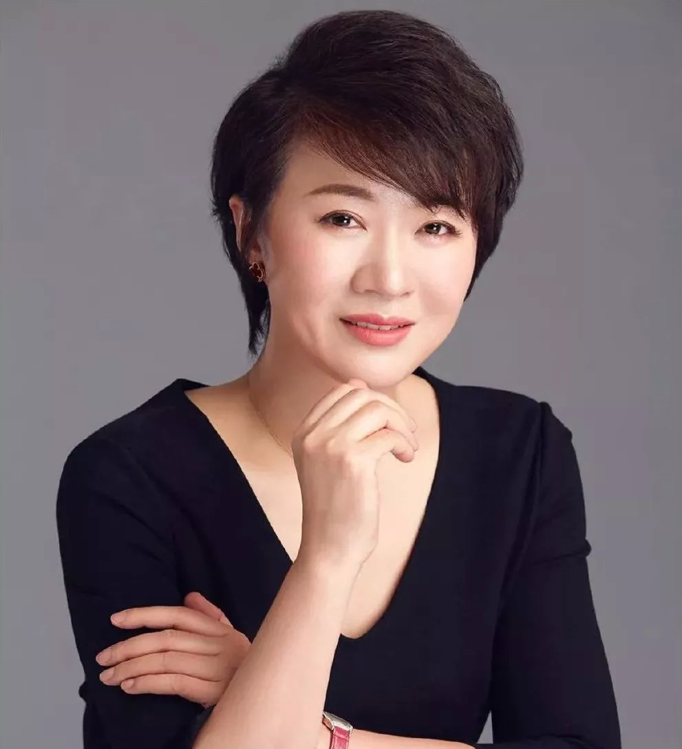 雷厉风行与温婉恬静兼具刘红梅的经历诠释了大医生的蜕变