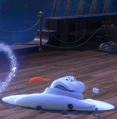 《冰雪奇缘》里被艾莎施魔法永不会融化的雪宝,承包了剧中大部分的笑