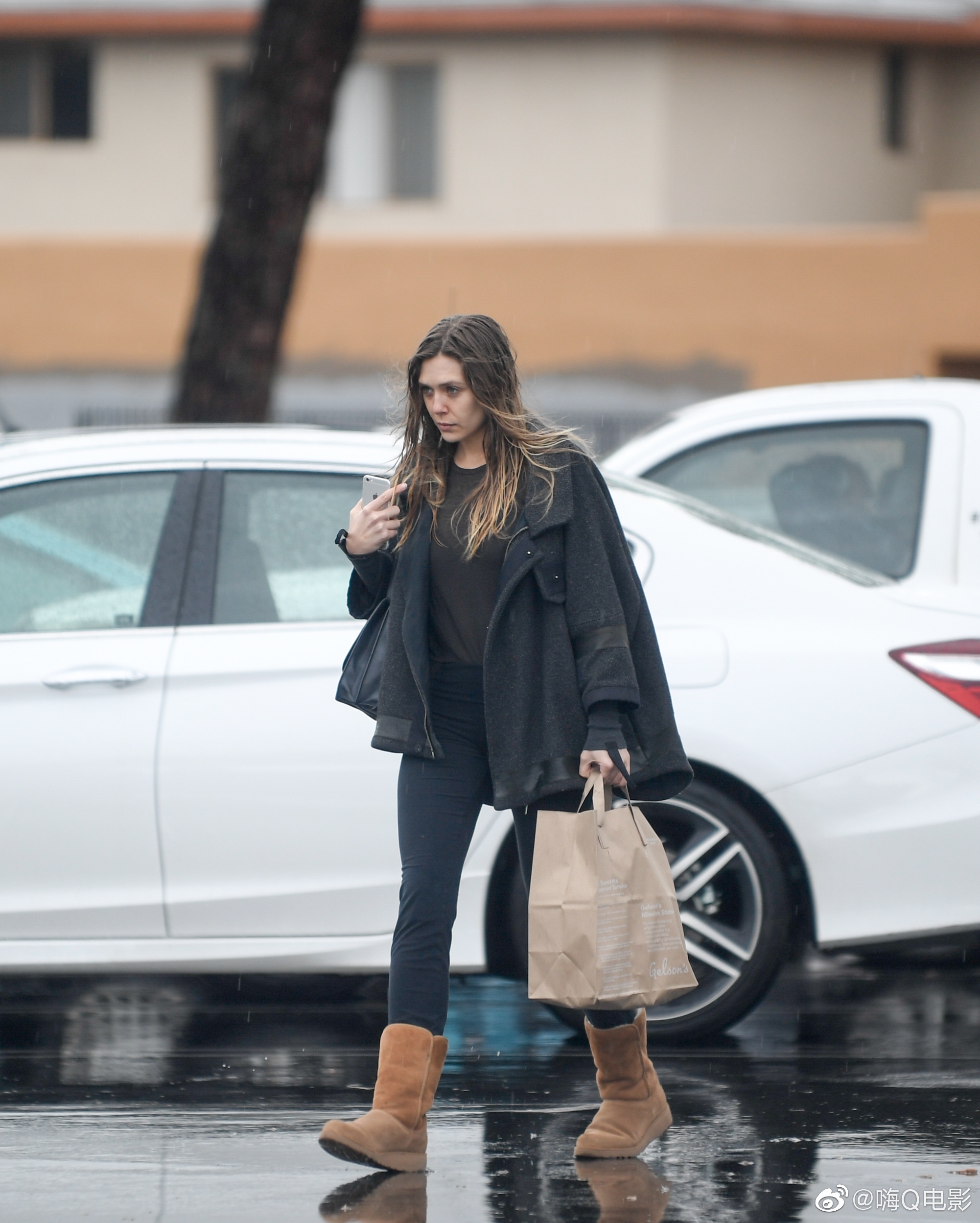 高清旧图|街拍|旧图|伊丽莎白·奥尔森_新浪新闻