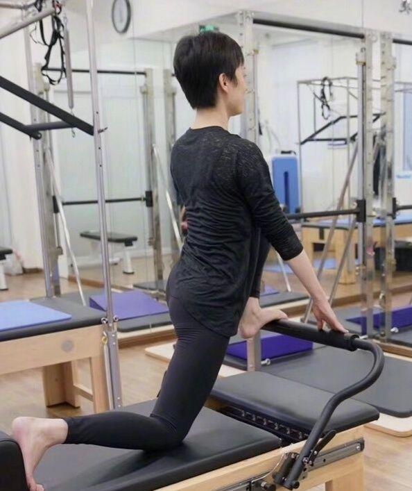 看了孙俪大腿的肉才知道她为什么要努力锻炼90斤是假的吧