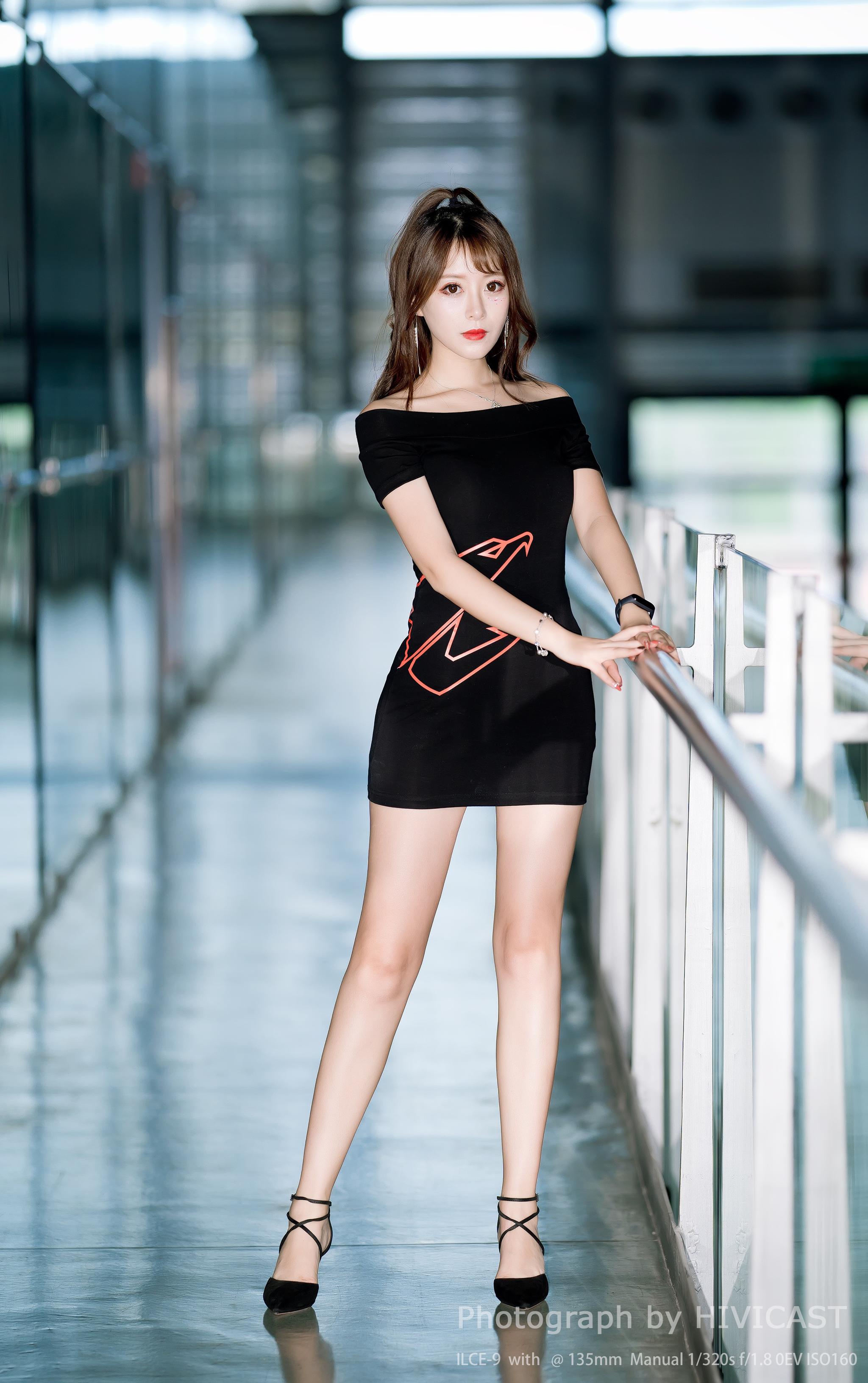 4/ 9出镜:@王曼妮好qq     抄送@青春靓丽车模  @v女神  @写真师-小远