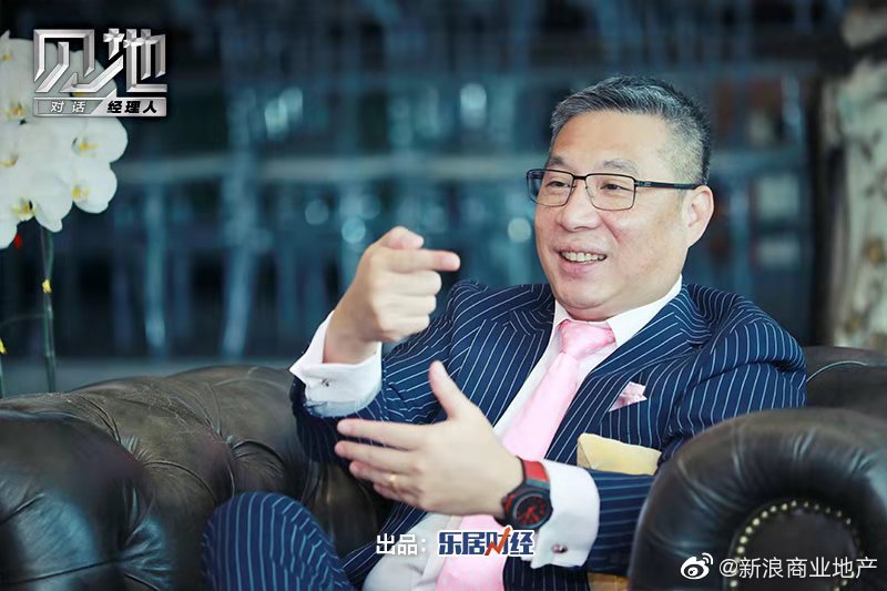 每年的侨福芳草地周年庆都是令人意想不到的京城盛典,"东南西北,四相