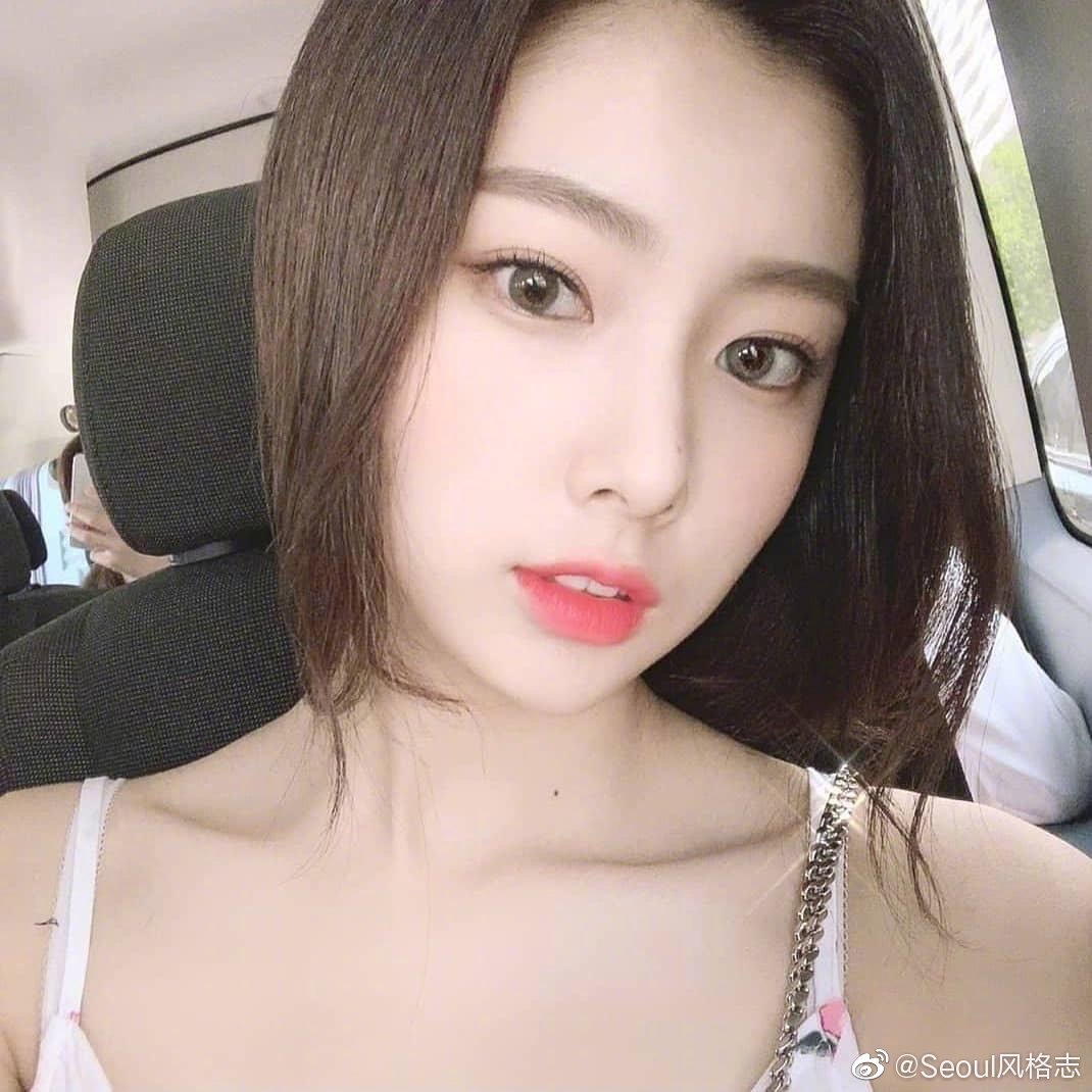 izone姜惠媛的顶级清纯美貌希望清纯妹妹可以出一套自拍教程