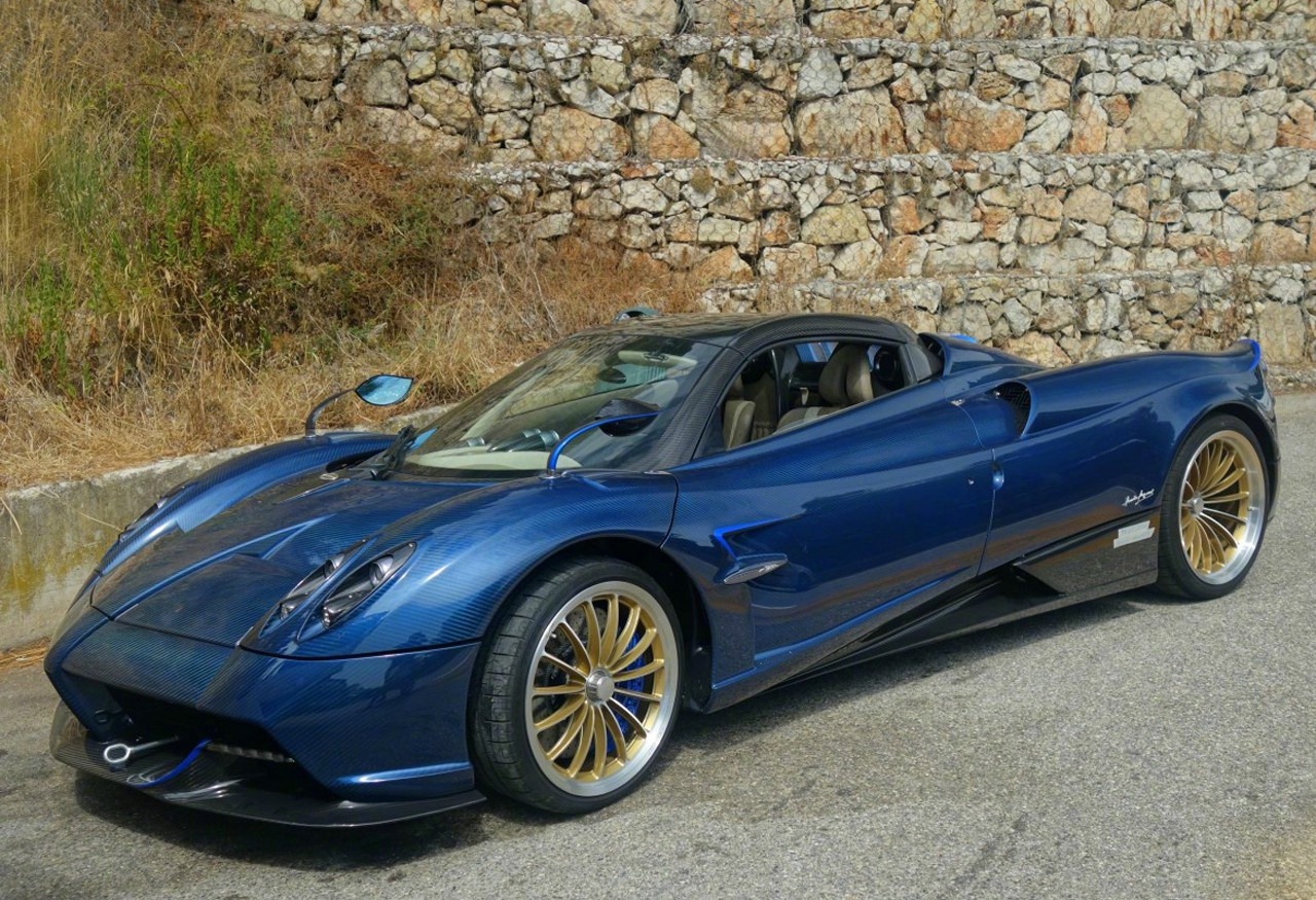 帕加尼huayraroadster