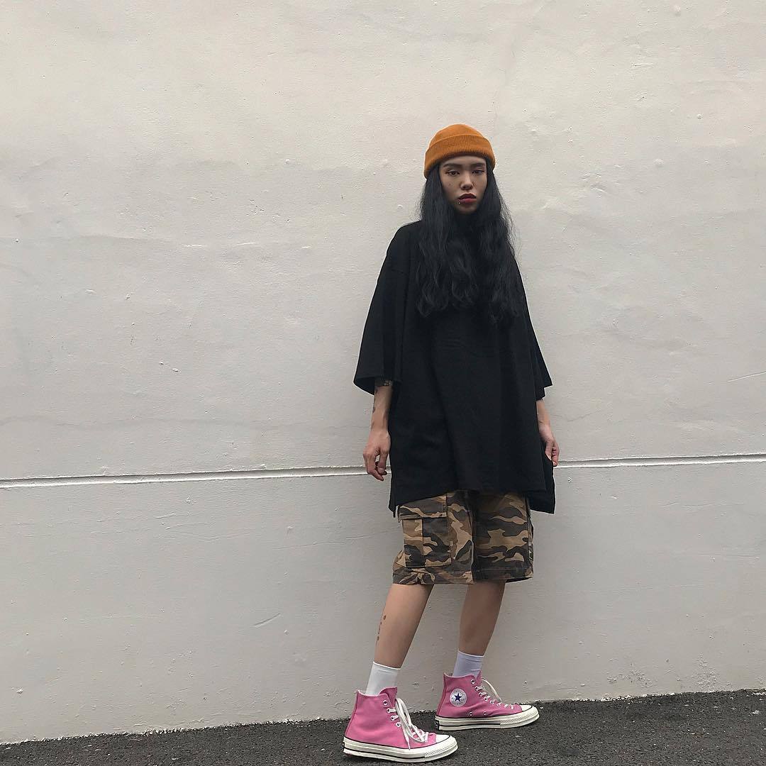 hiphop girl的夏日穿搭,玩转色彩