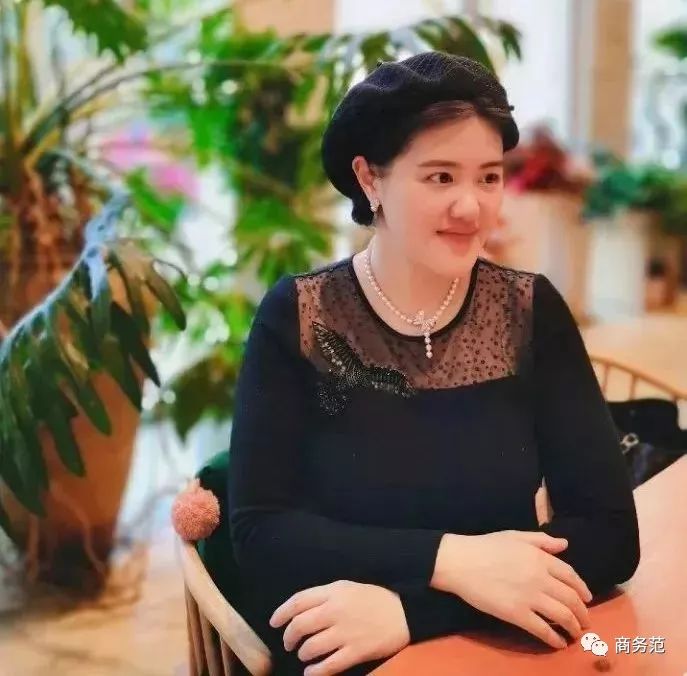 晒物假期戴这90件腕表和珠宝天天都有好心情