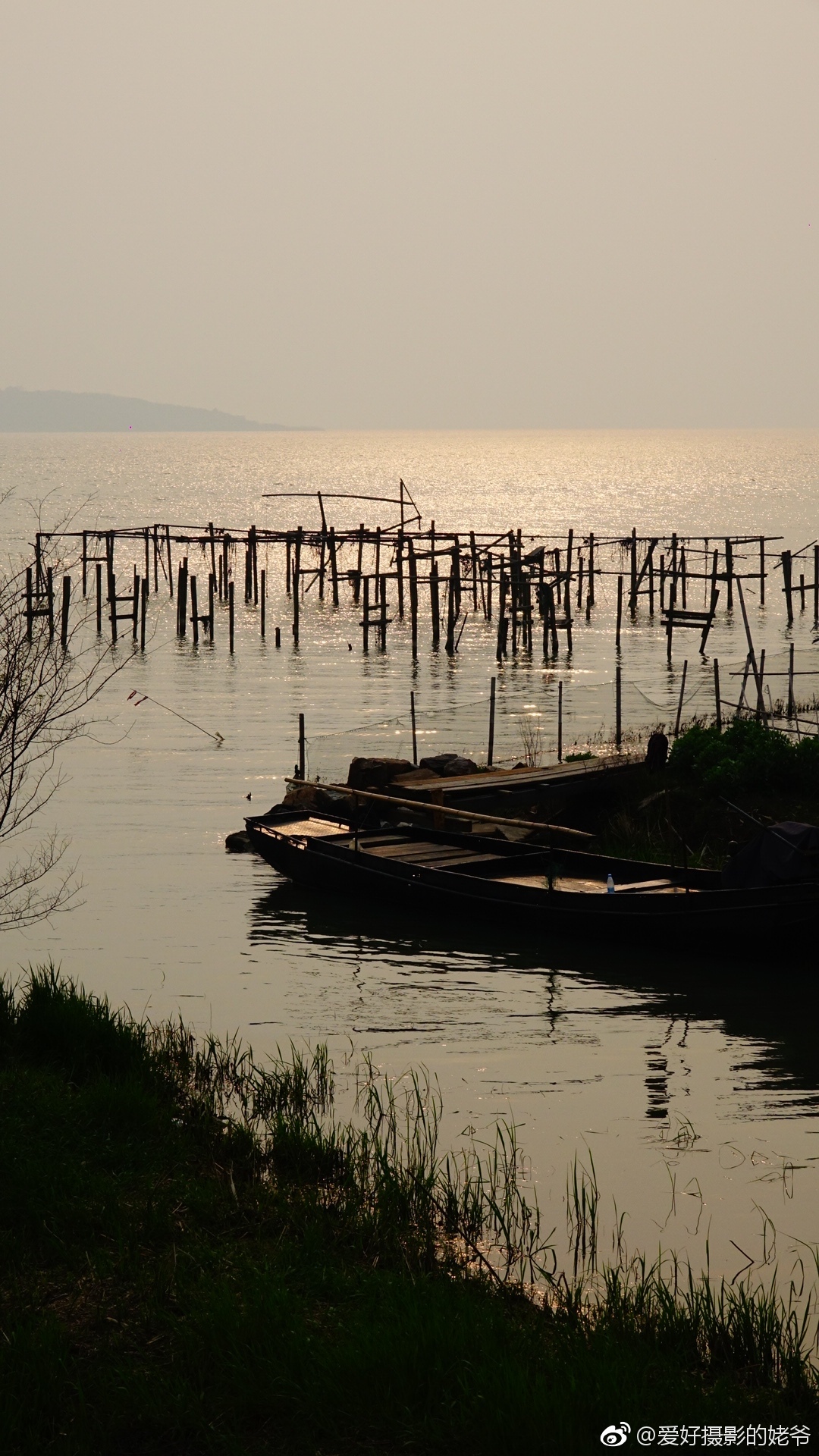 太湖明月湾夕阳下的古渡口.