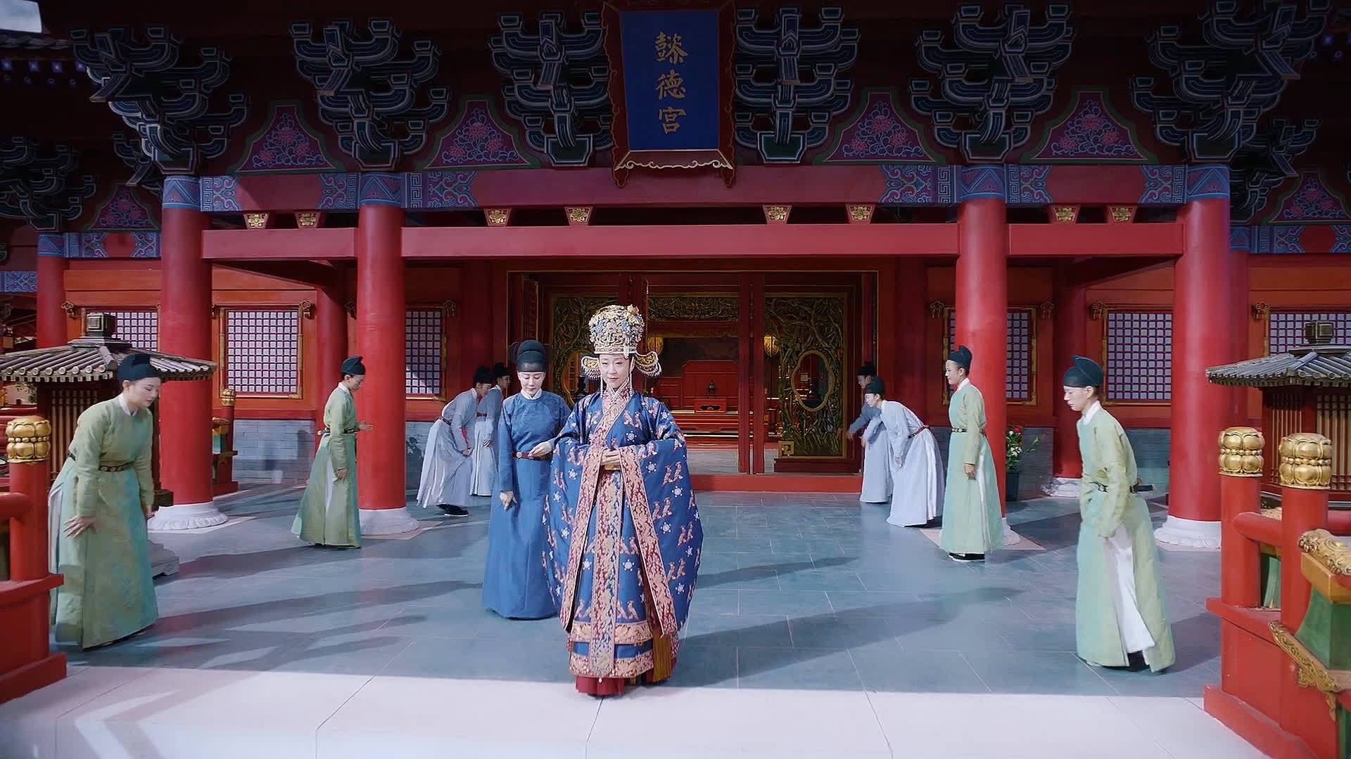 赵贵妃在宫中小心翼翼活了这么多年,今晚终于升职成功