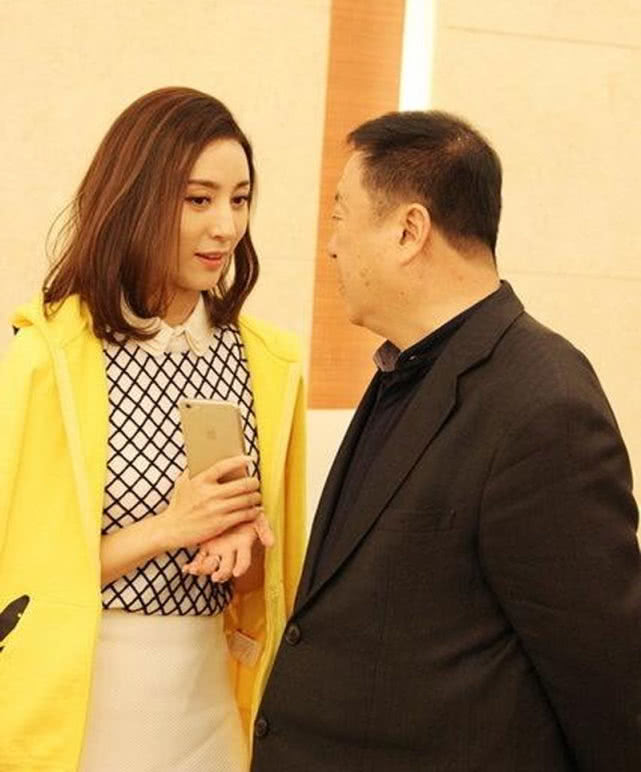 尤小刚移情别恋7年了前妻邬倩倩过得怎样网友整得人不像人