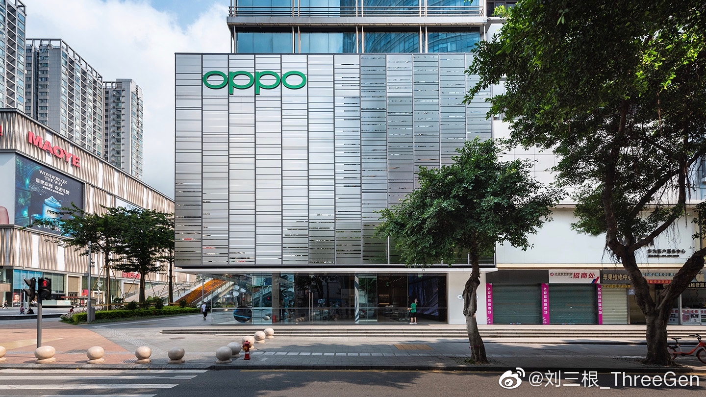 oppo超级旗舰店深圳华强北设计domani东仓建设刘三根