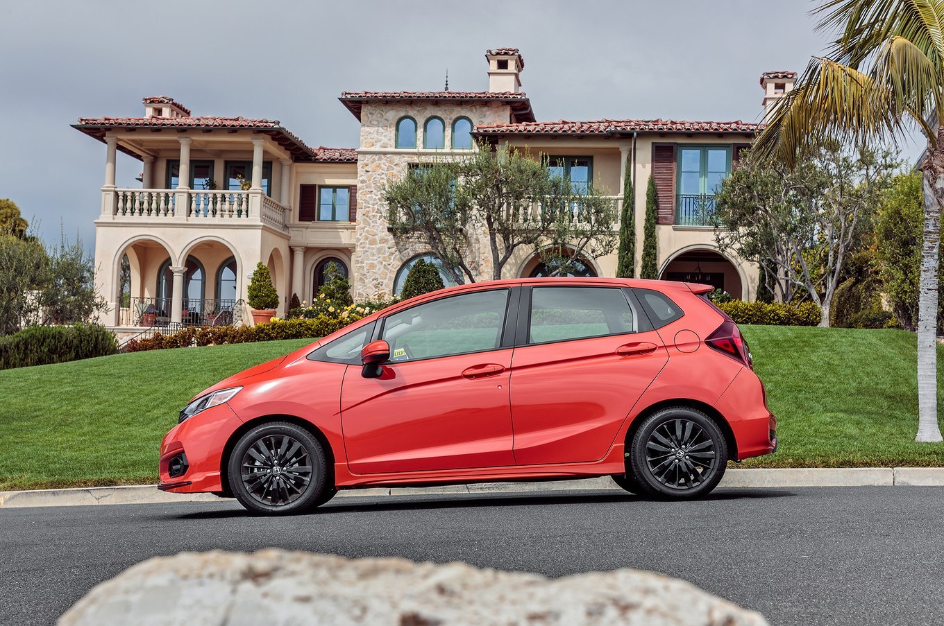 像小钢炮一样帅,望不负"超跑"称号,试驾本田飞度潮跑版