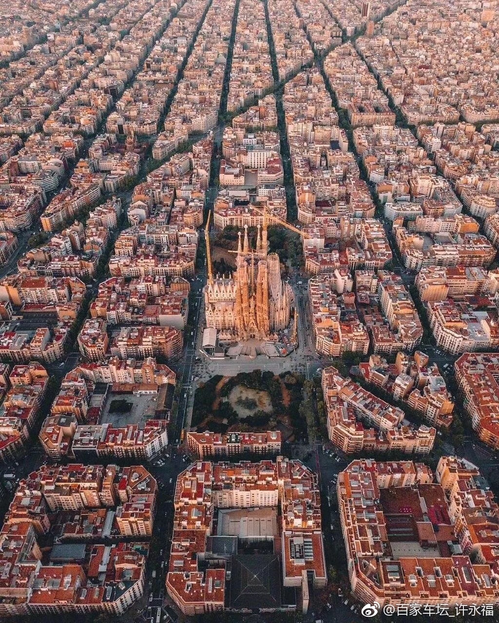巴塞罗那的城市设计布局，有讲究!