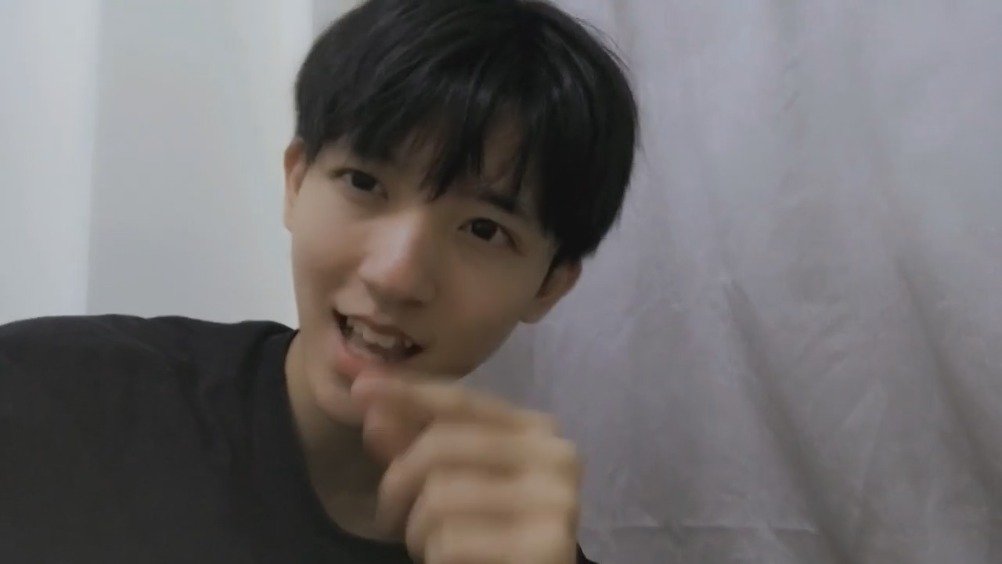 我给虎牙直播打电话 没想到是这样的结果…