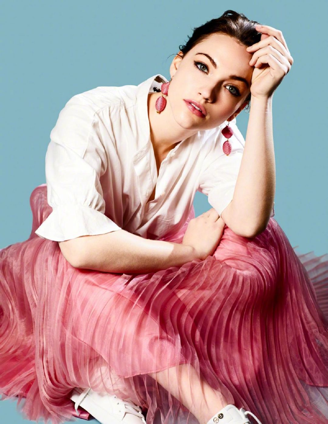 年轻女演员维奥莱特·比恩violett beane – daily shuffle magazine