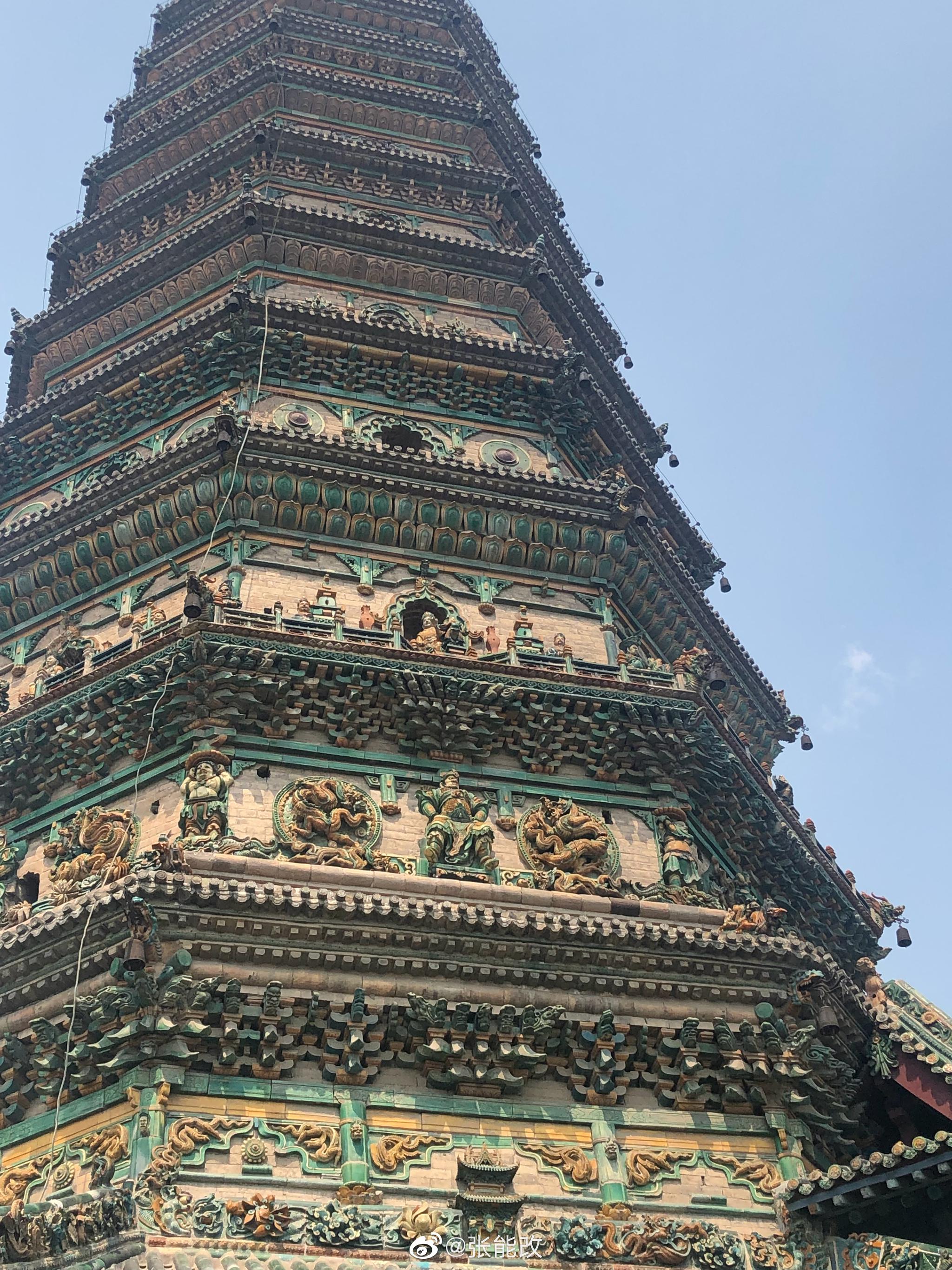 广胜寺位于山西洪洞县霍山是一处古老的寺庙始建于东汉建和元年